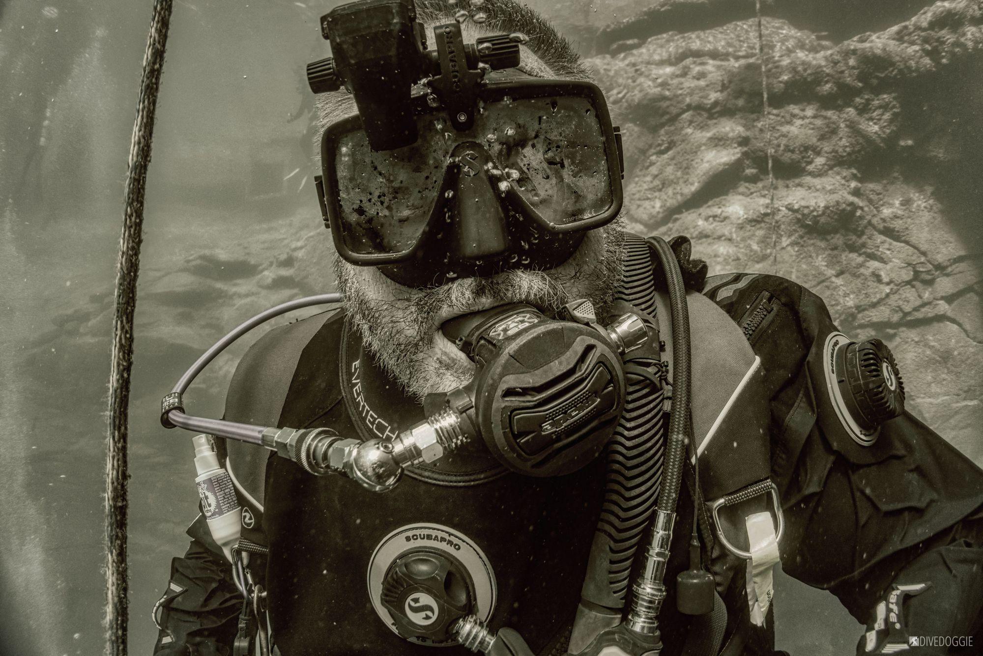 Blue Hole New Mexico Scuba Diver